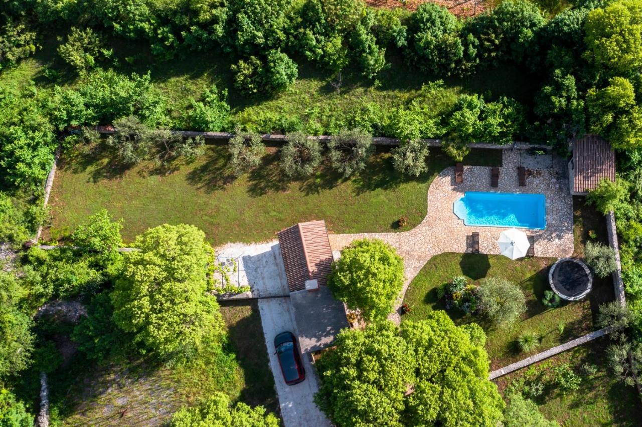Villa Daja - Adriatic Luxury Villas Oklaj Exteriör bild